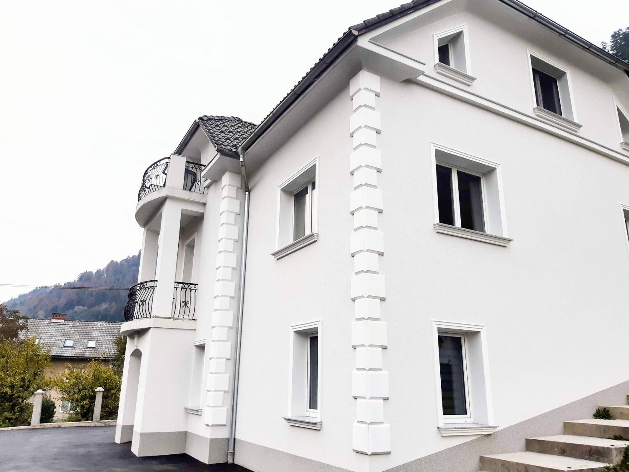 יסניצה Villa Hillside Apartment מראה חיצוני תמונה