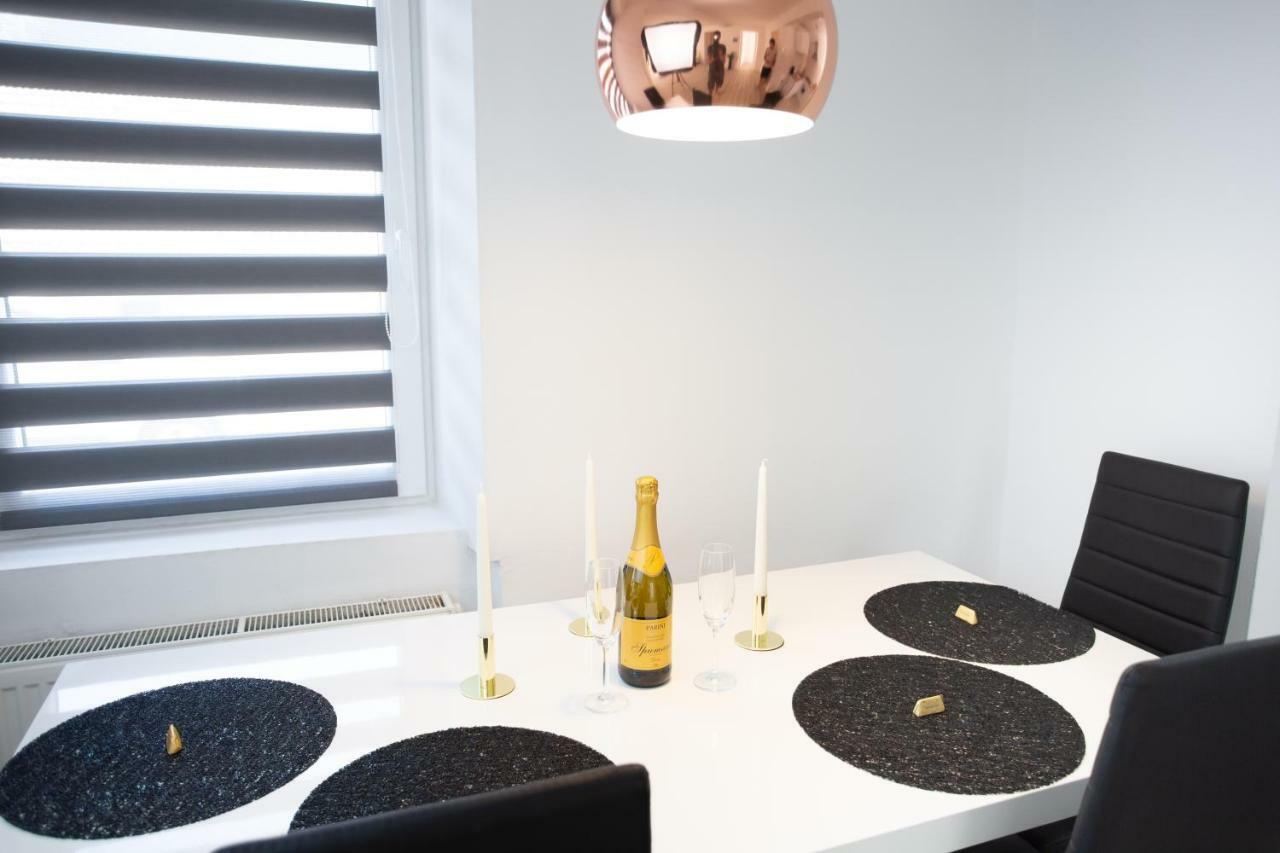יסניצה Villa Hillside Apartment מראה חיצוני תמונה